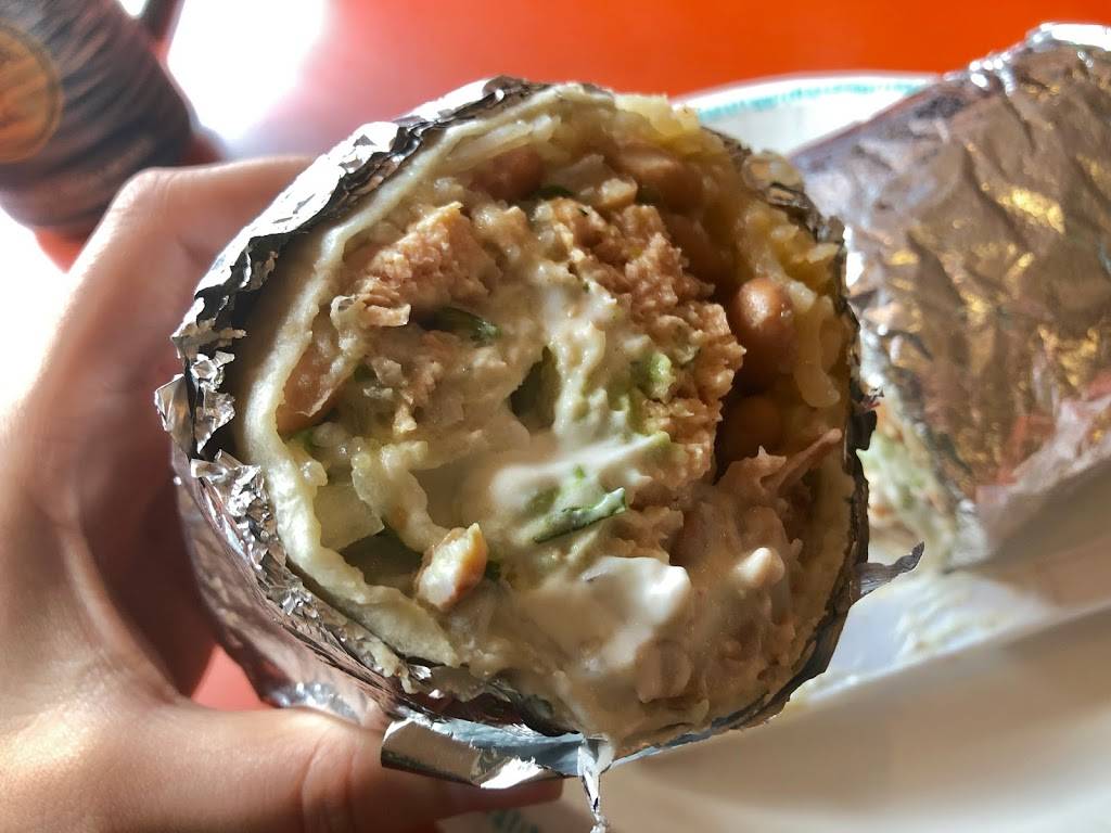 Whale of A Deli | meal takeaway | 997 Mesa Rd, Point Reyes Station, CA 94956, USA | 4156638464 OR +1 415-663-8464