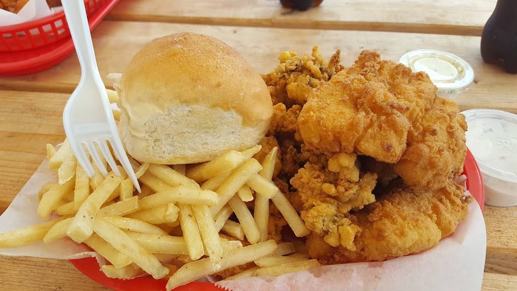 MJEK Seafood & Grill | restaurant | 239 Lakeview Dr, China, ME 04358, USA | 2072159481 OR +1 207-215-9481