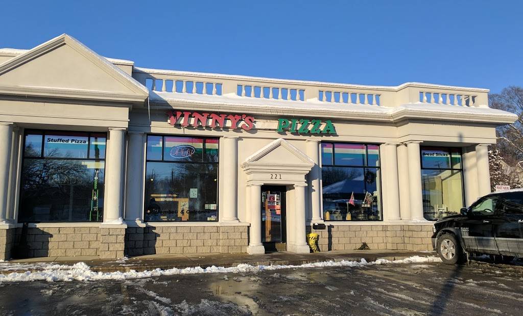Vinnys Pizza and Wings | restaurant | 221 W Lincoln Hwy, DeKalb, IL 60115, USA | 8157876200 OR +1 815-787-6200