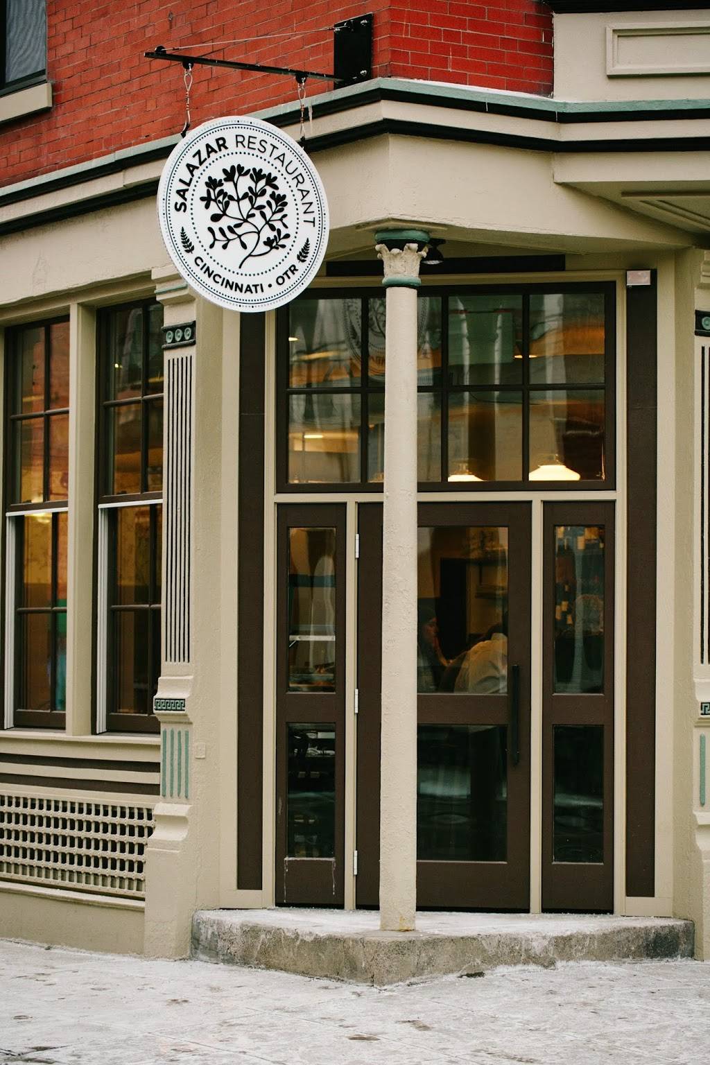 Salazar Restaurant & Bar | restaurant | 1401 Republic St, Cincinnati, OH 45202, USA | 5136217000 OR +1 513-621-7000