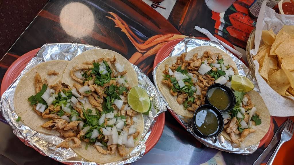 Jalisco Restaurant | restaurant | 107 N Main St, Lindsborg, KS 67456, USA | 7852278987 OR +1 785-227-8987