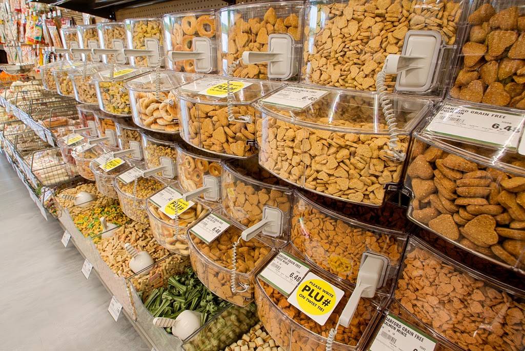 Pet Supplies Plus Fitchburg | restaurant | 2928 Hardrock Rd, Fitchburg, WI 53719, USA | 6084165767 OR +1 608-416-5767