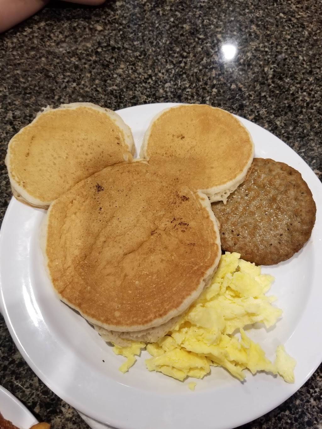 The End Zone Family Restaurant and Sports Bar | restaurant | 6206 US Hwy 98 N, Lakeland, FL 33809, USA | 8638587226 OR +1 863-858-7226