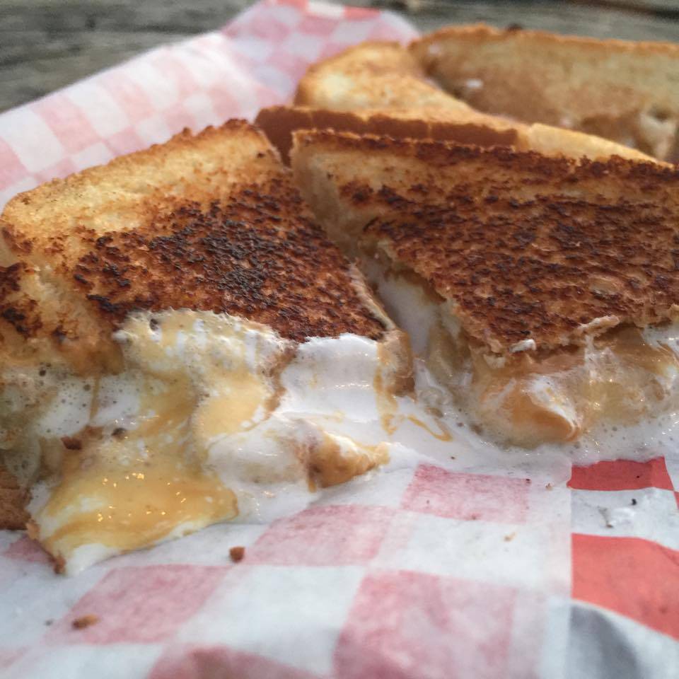 1776 Cheesesteak Co. | restaurant | 1505 Town Creek Dr, Austin, TX 78741, USA | 5129682327 OR +1 512-968-2327