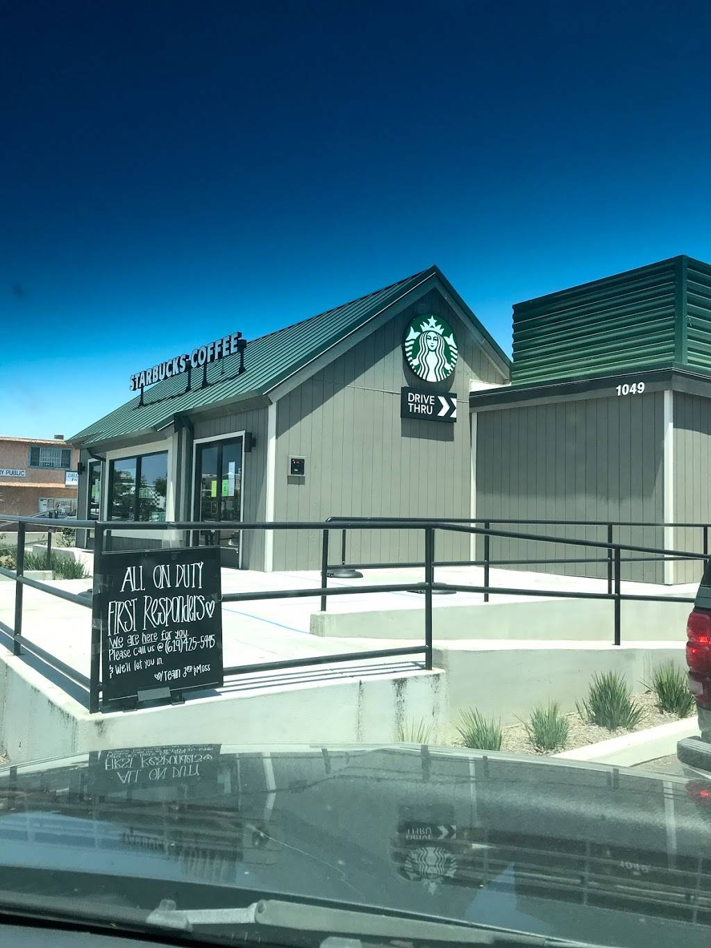 Starbucks | cafe | 1049 3rd Ave, Chula Vista, CA 91911, USA | 6194255945 OR +1 619-425-5945