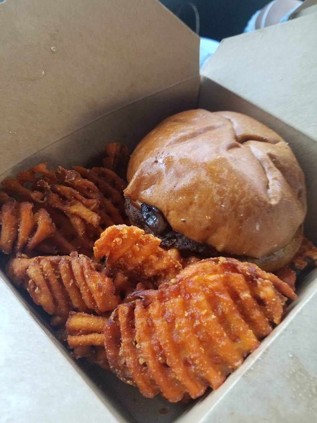 Burger Box | restaurant | 1316 Government St, Ocean Springs, MS 39564, USA | 2282814384 OR +1 228-281-4384