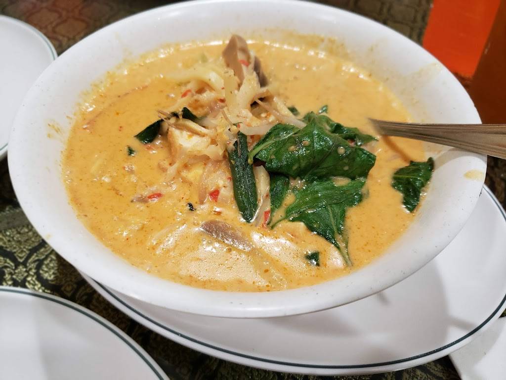 Heart of Thai Cuisine | restaurant | 45-1117 Kamehameha Hwy, Kaneohe, HI 96744, USA | 8082355500 OR +1 808-235-5500