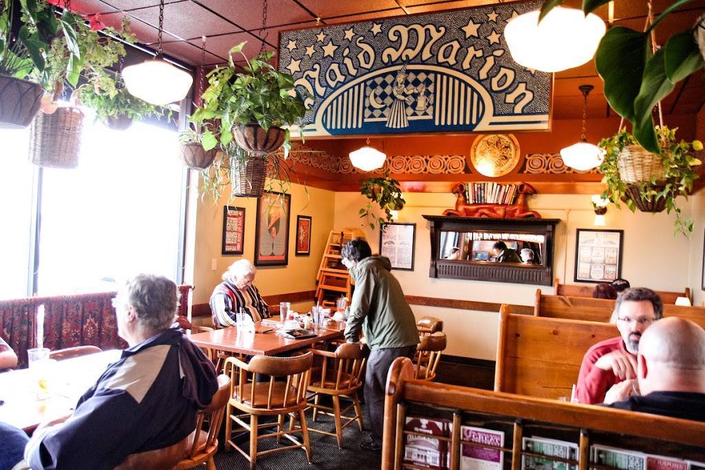 McMenamins Mall 205 | restaurant | 9710 SE Washington St, Portland, OR 97216, USA | 5032545411 OR +1 503-254-5411