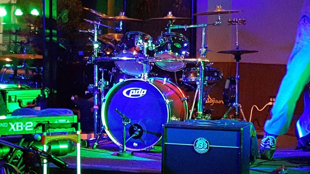 Embers Tavern & Grille | restaurant | 2513 Hospitality Dr, Columbia, TN 38401, USA | 9314890027 OR +1 931-489-0027