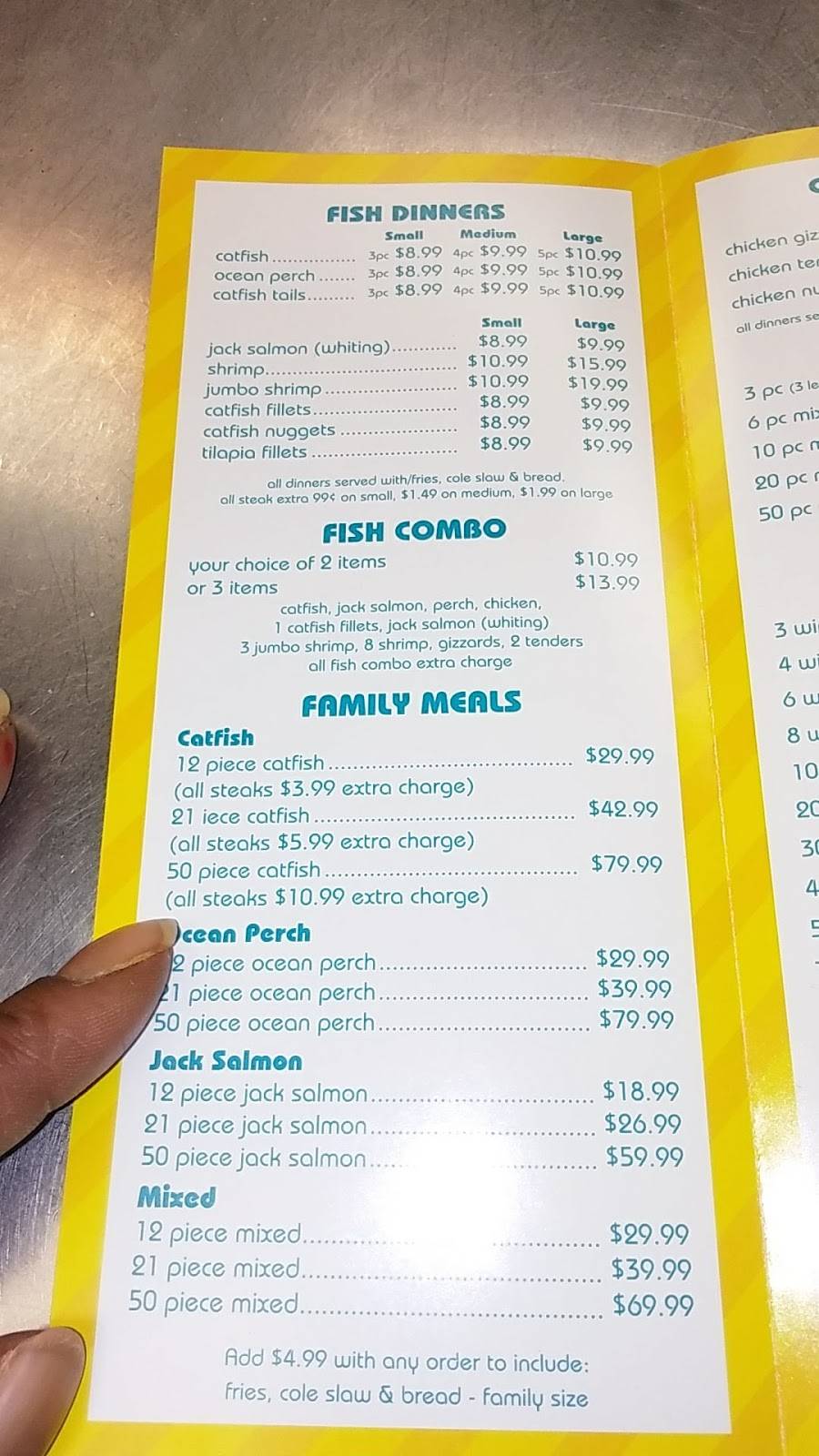 Sharks Fish & Chicken | restaurant | 16 E Sauk Trail, Sauk Village, IL 60411, USA | 7087575400 OR +1 708-757-5400