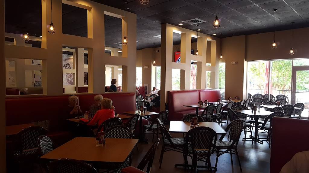 The Loop Pizza Grill | restaurant | Thruway Center, 320 S Stratford Rd, Winston-Salem, NC 27103, USA | 3367039882 OR +1 336-703-9882