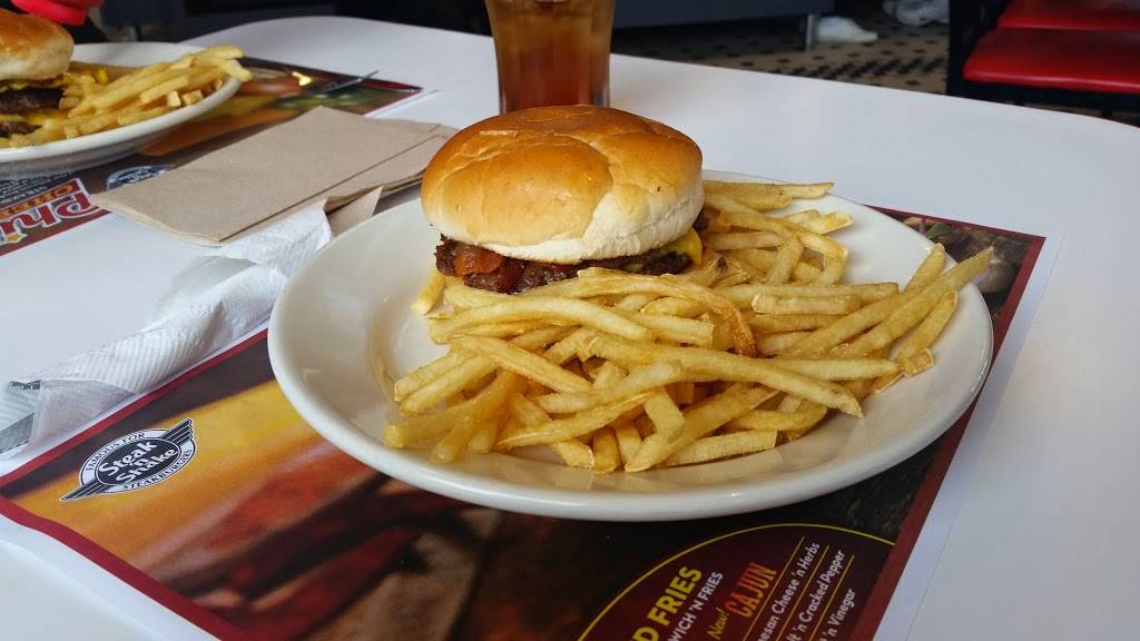 Steak n Shake | restaurant | 3170 Towne Blvd, Middletown, OH 45044, USA | 5134220206 OR +1 513-422-0206