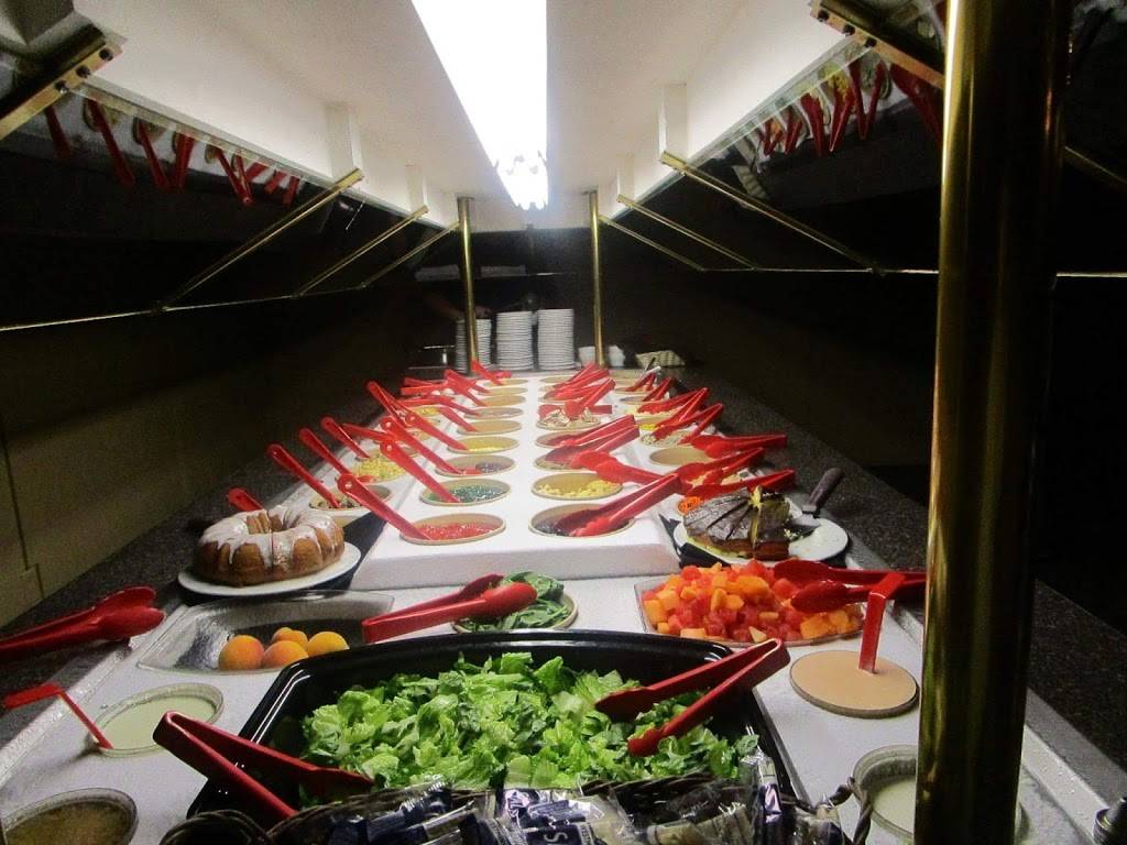 Hillcrest Landing | restaurant | 229 Clark Ave, Yuba City, CA 95991, USA | 5306742611 OR +1 530-674-2611