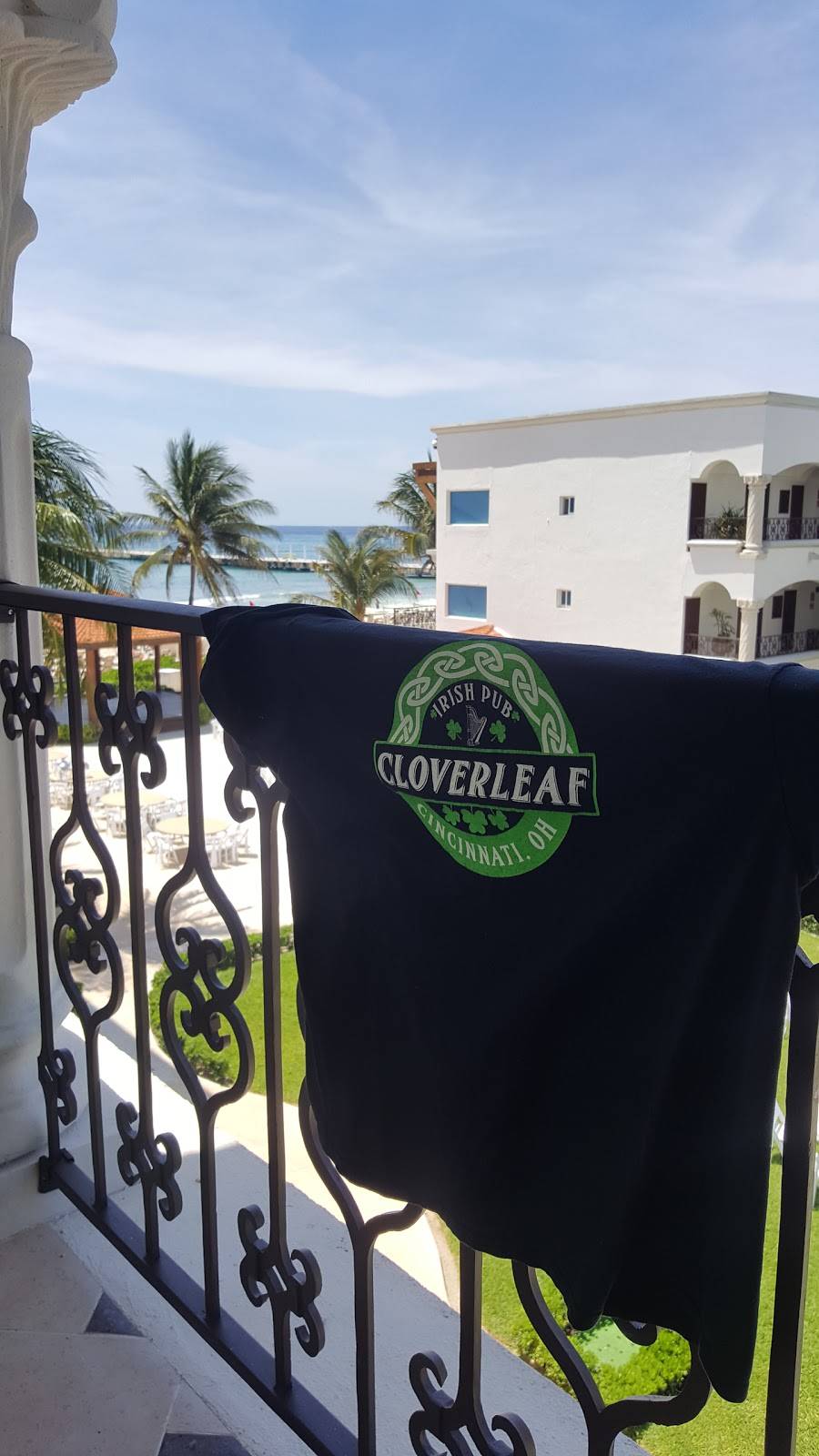 Cloverleaf Pub | restaurant | 3269 N Bend Rd, Cincinnati, OH 45239, USA | 5138347090 OR +1 513-834-7090