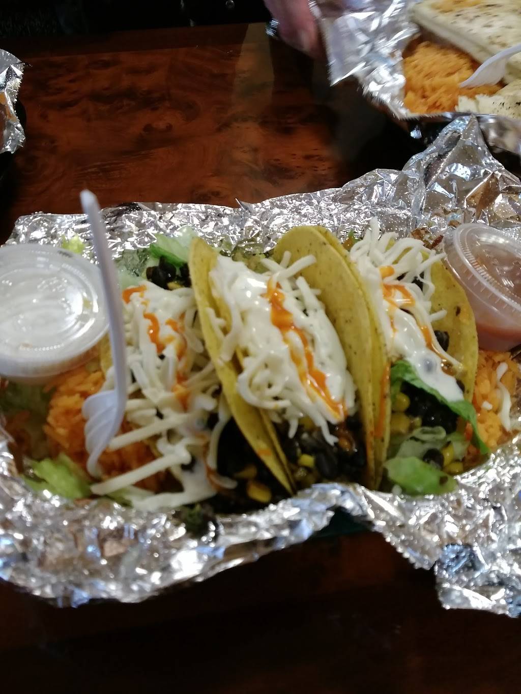 Pages Restaurant On the Mall | restaurant | 150 Halsey St, Newark, NJ 07102, USA | 9736236284 OR +1 973-623-6284