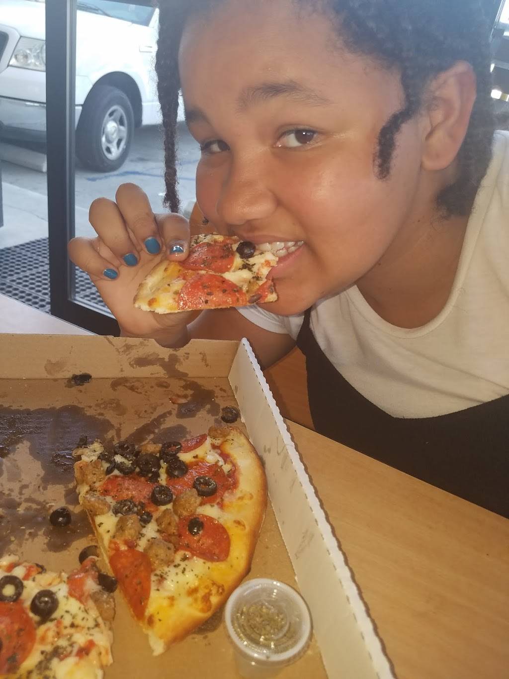 Pizza Guy | restaurant | 11723 Moorpark St, Studio City, CA 91604, USA | 8185061896 OR +1 818-506-1896