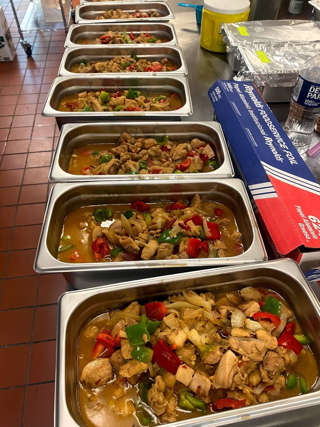 The Kitchen | restaurant | 2303 Soapstone Dr, Reston, VA 20191, USA | 7036200880 OR +1 703-620-0880