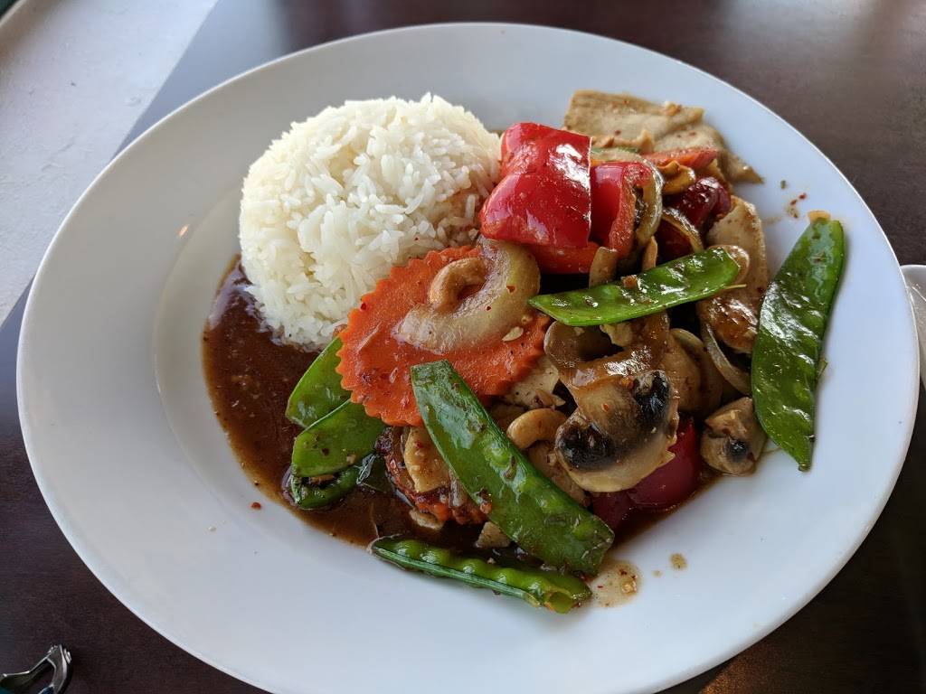 Joys Thai Cuisine | restaurant | 7704 160th St W, Lakeville, MN 55044, USA | 9529977423 OR +1 952-997-7423