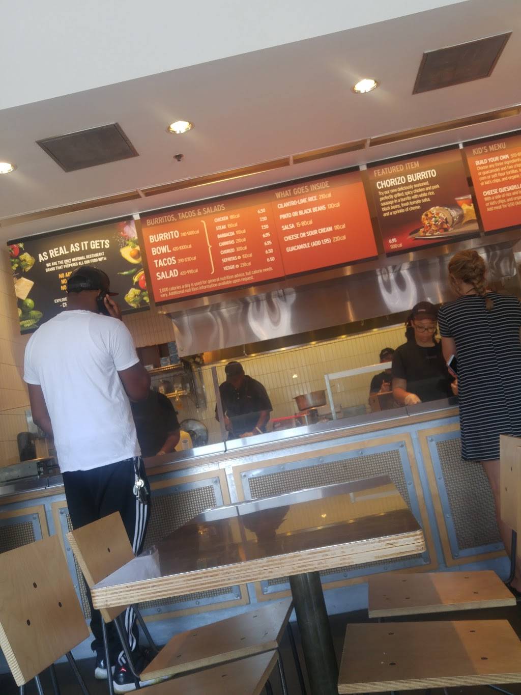 Chipotle Mexican Grill | restaurant | 12300 Jefferson Ave Suite 200, Newport News, VA 23602, USA | 7578828313 OR +1 757-882-8313