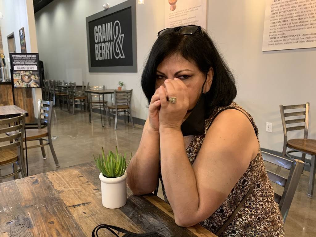 Grain and Berry New Tampa | restaurant | 45540 Bruce B Downs Blvd, Tampa, FL 33647, USA | 8132107569 OR +1 813-210-7569