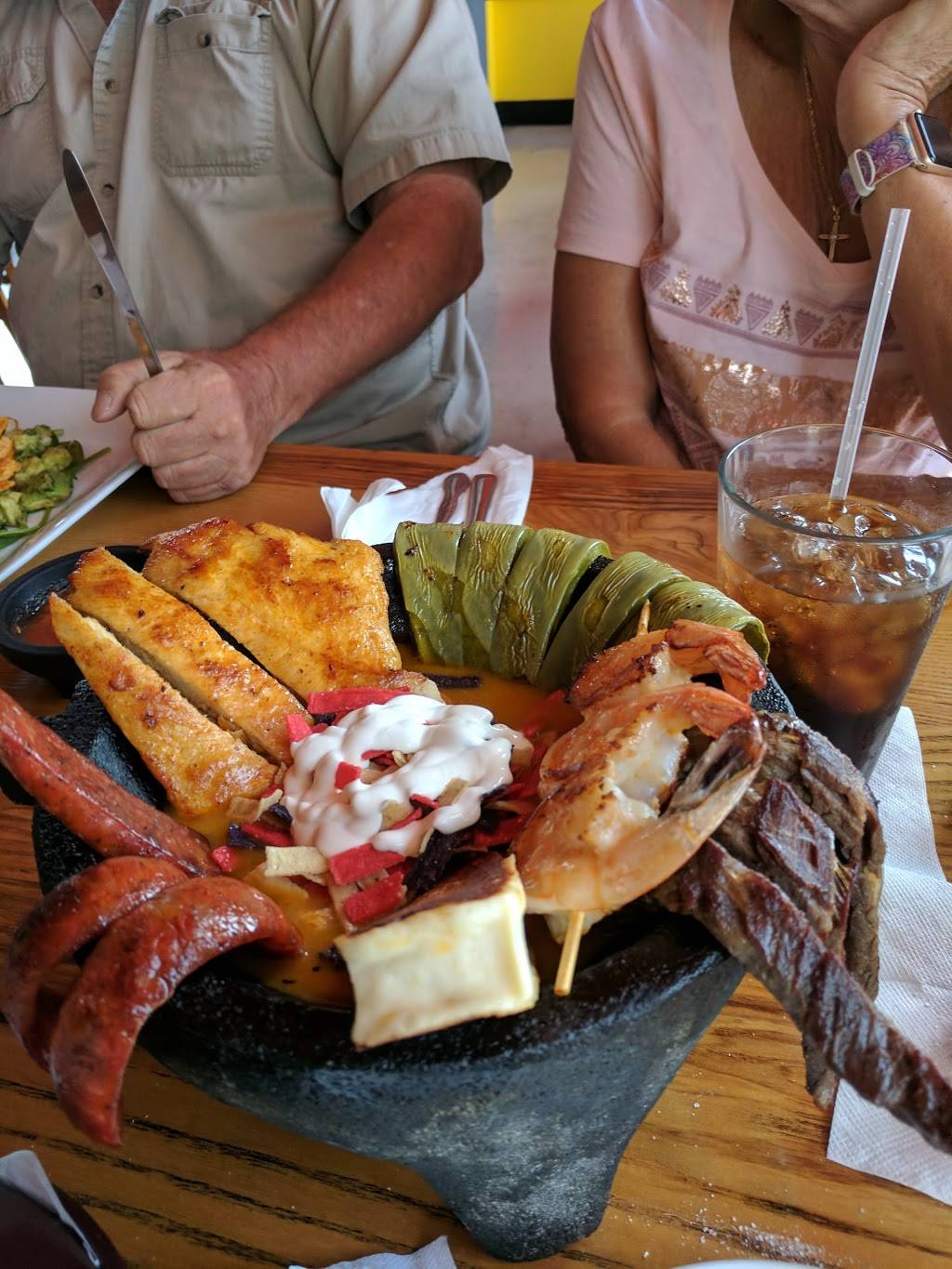 El Zocalo Mexican Restaurant | restaurant | 406 Sanford Ave, Sanford, FL 32771, USA | 3213634111 OR +1 321-363-4111