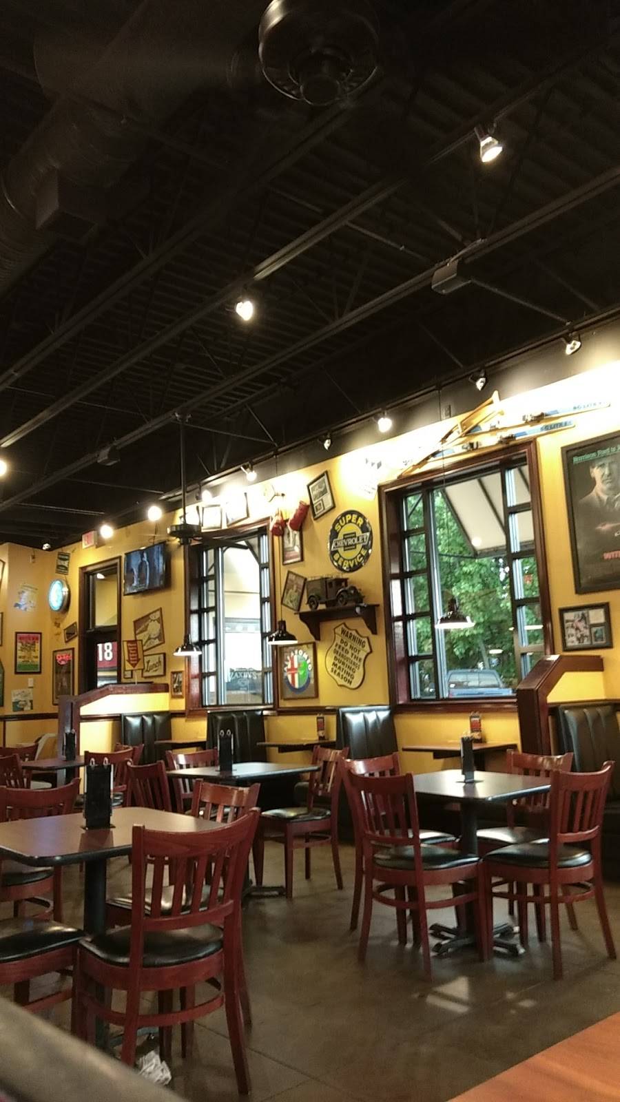 Zaxbys Chicken Fingers & Buffalo Wings | restaurant | 2574 Jackson Ave W, Oxford, MS 38655, USA | 6622341024 OR +1 662-234-1024