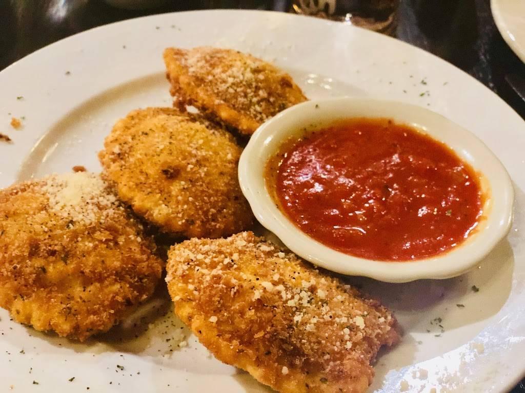 Franks Italian Restaurant | restaurant | 525 N Plaza Dr, Van Buren, AR 72956, USA | 4794747778 OR +1 479-474-7778