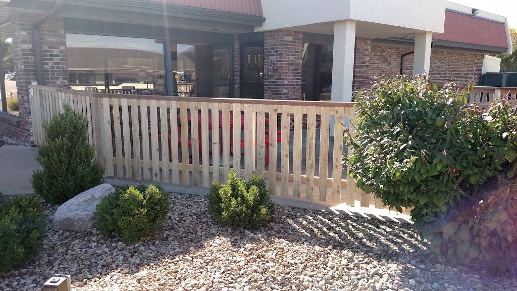 Taco Inn | restaurant | 245 S 70th St, Lincoln, NE 68510, USA | 4024886114 OR +1 402-488-6114