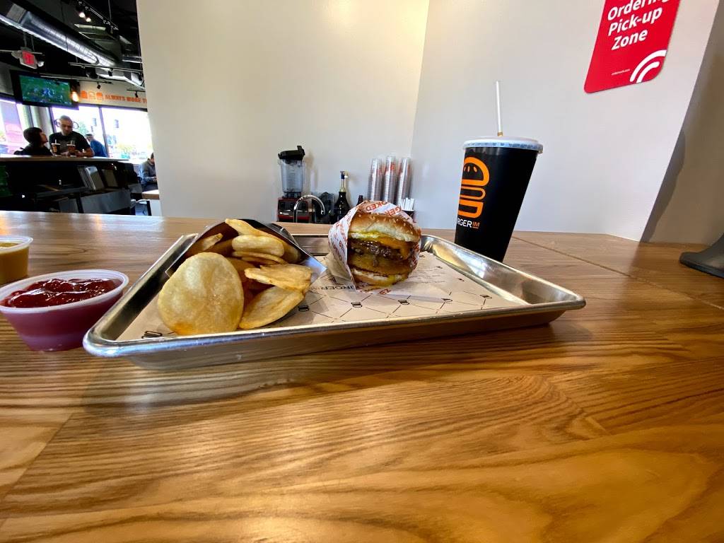 BurgerIM | restaurant | 528 W Broadway Rd, Tempe, AZ 85282, USA | 4806879988 OR +1 480-687-9988