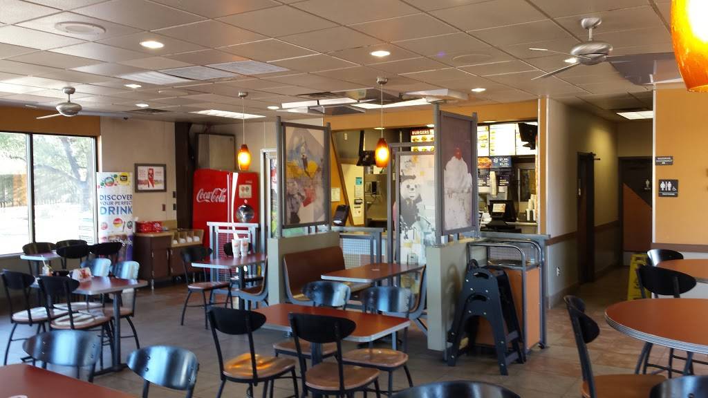 Jack in the Box | restaurant | 6210 W William Cannon Dr, Austin, TX 78749, USA | 5128991312 OR +1 512-899-1312