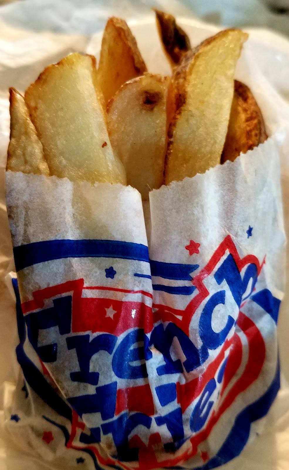 Capo Steaks | restaurant | 10509 St Clair Ave, Cleveland, OH 44108, USA | 2167213219 OR +1 216-721-3219