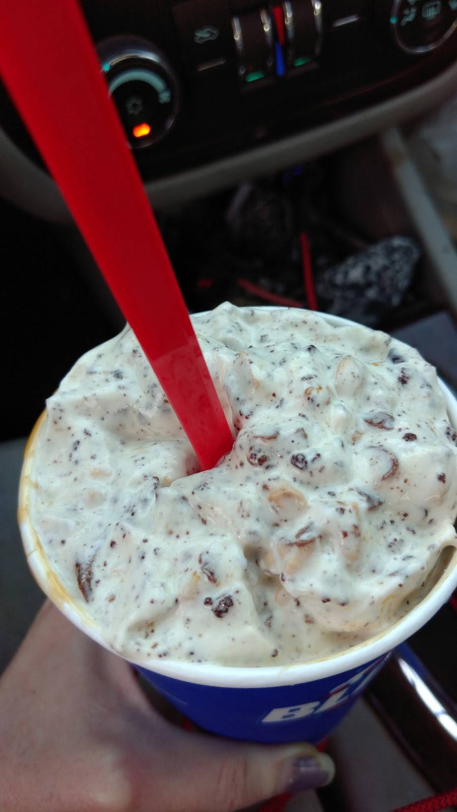 Dairy Queen Grill & Chill | restaurant | 5335 E Central Ave, Wichita, KS 67208, USA | 3166885335 OR +1 316-688-5335