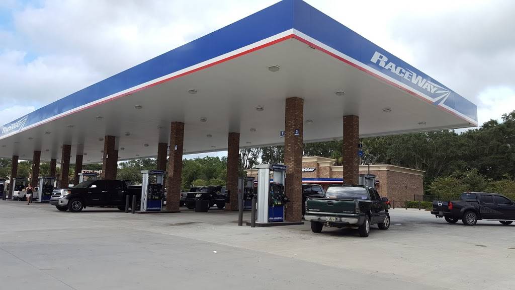 Raceway Gas station & Krispy Krunchy Chicken | restaurant | 2455 US-1, Mims, FL 32754, USA | 3212258925 OR +1 321-225-8925