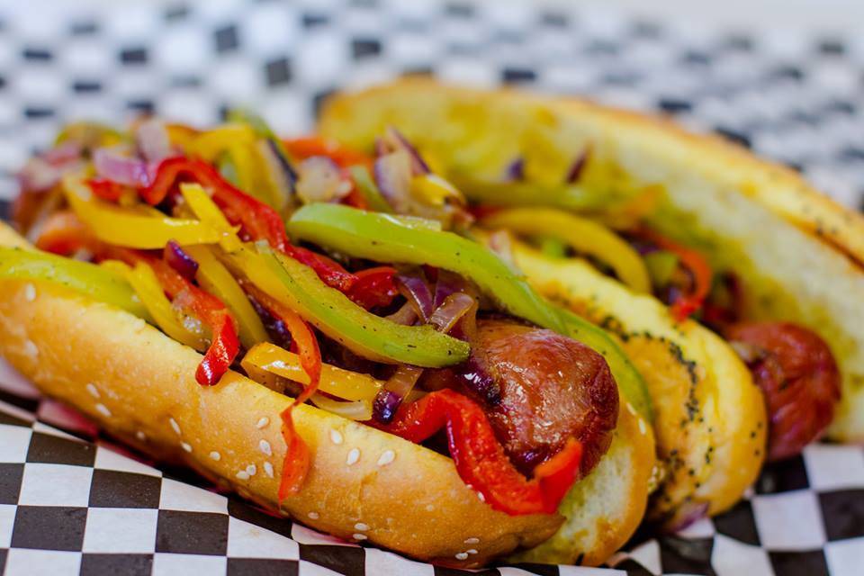 Perry’s Cafe and Beach Rentals - 1200 | cafe | 1200 Pacific Coast Hwy, Santa Monica, CA 90401, USA | 3104583975 OR +1 310-458-3975