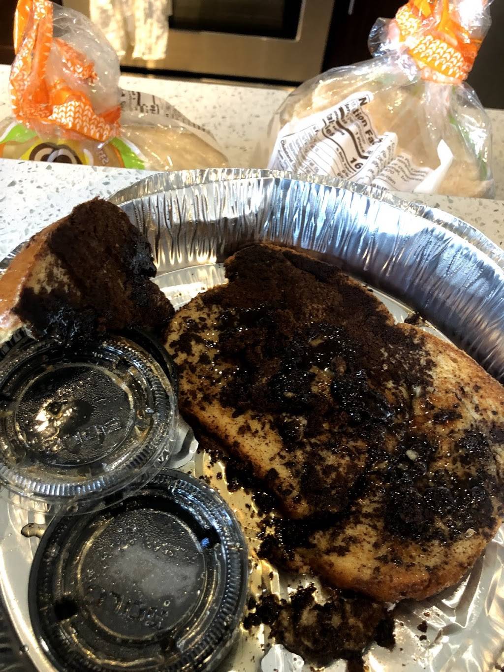 DLux Cafe | cafe | 5959 69th St, Maspeth, NY 11378, USA | 8333589223 OR +1 833-358-9223