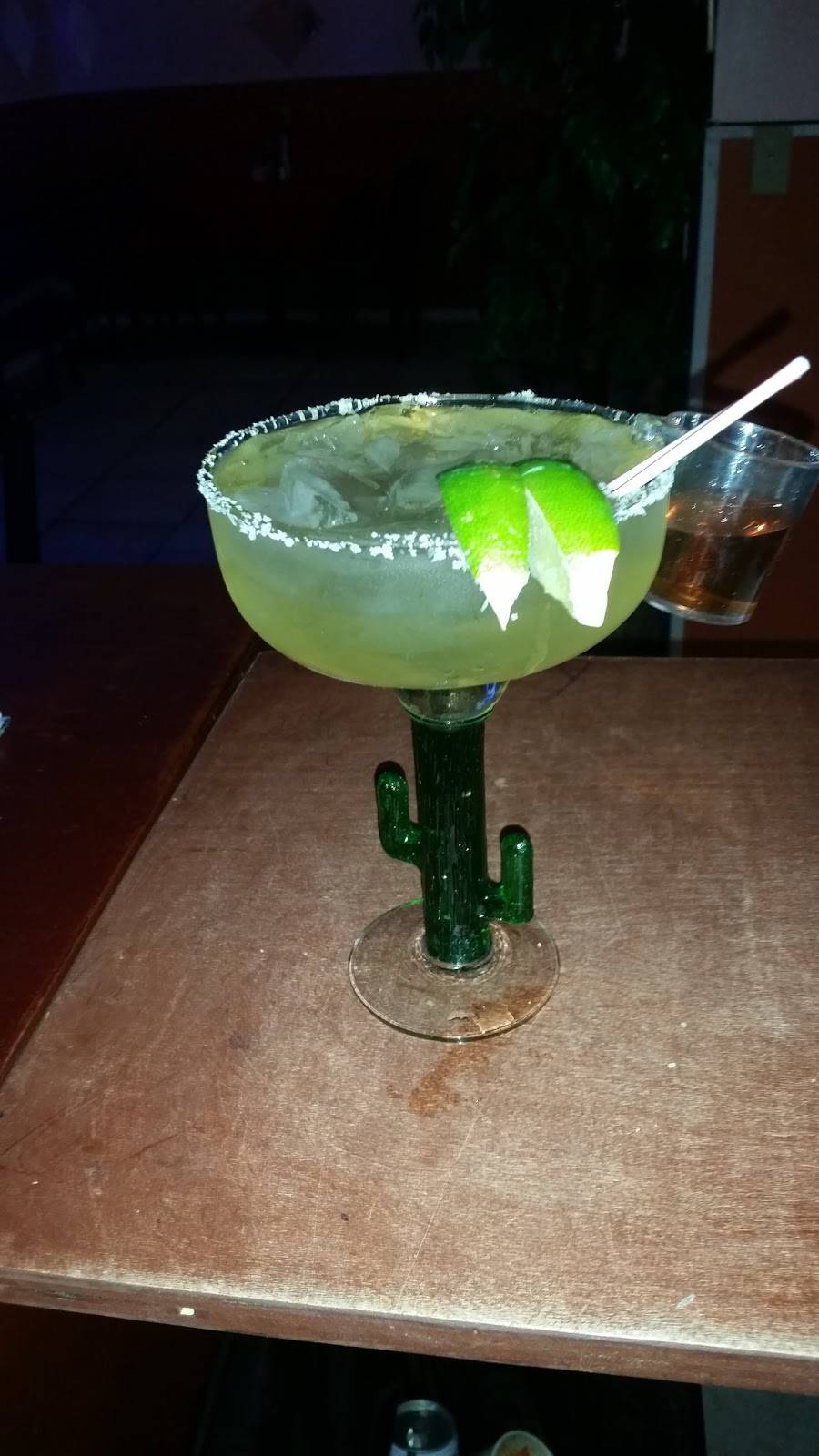 Golden Paradise | restaurant | 3903-3905 14th St NW, Washington, DC 20011, USA | 2026216036 OR +1 202-621-6036