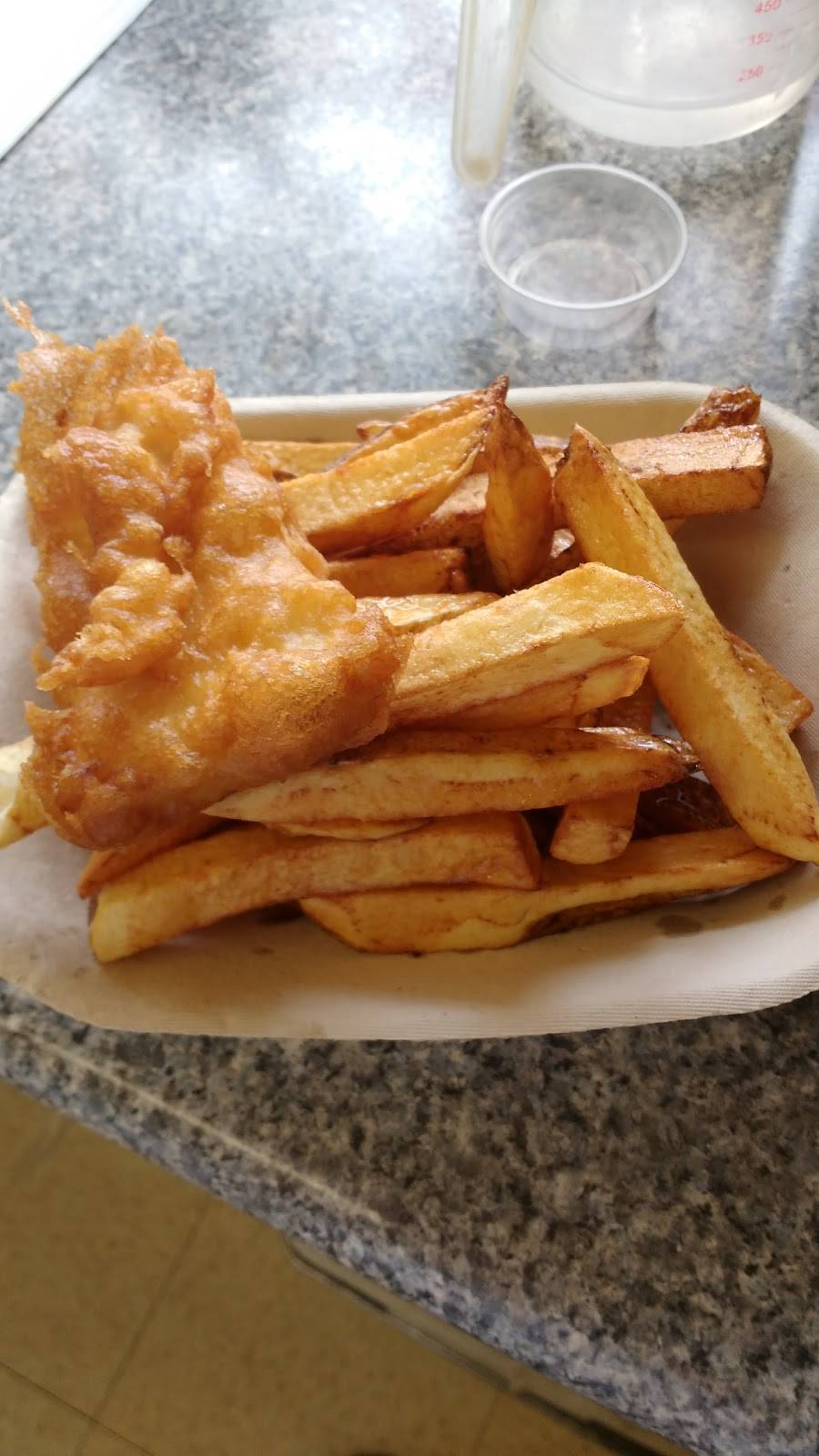 Somthin Fishee | restaurant | 16 E Mill St, Elora, ON N0B 1S0, Canada | 5198461088 OR +1 519-846-1088