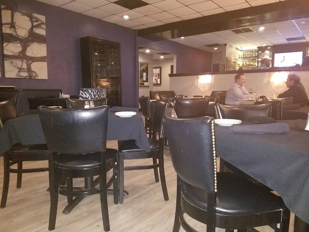 Morgans Chop House | restaurant | 201 S McPherson Church Rd, Fayetteville, NC 28303, USA | 9108678447 OR +1 910-867-8447