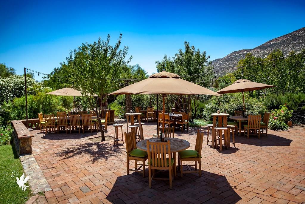 El Cafecito 3 Estrellas | restaurant | Cuchuma, Tecate, B.C., Mexico | 016656546200 OR +52 665 654 6200