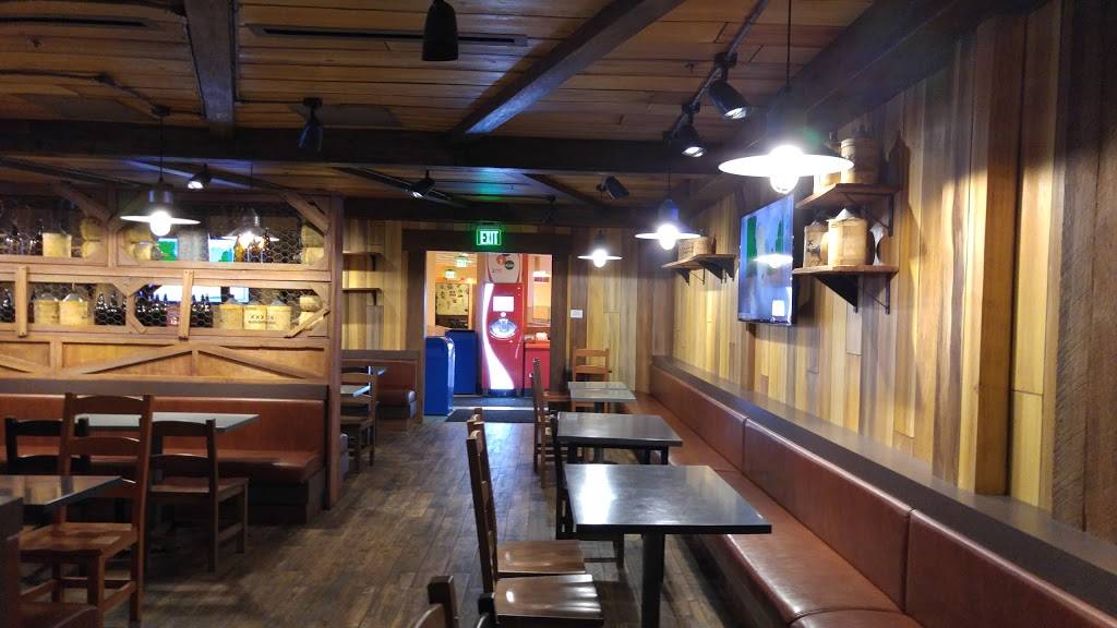 Cletus Chicken Shack | restaurant | 4426 Main Way Universal, North Hollywood, CA 91602, USA | 4072244233 OR +1 407-224-4233