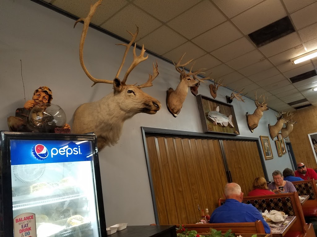 Catfish Island | restaurant | 5319 AR-1, Colt, AR 72326, USA | 8706331706 OR +1 870-633-1706