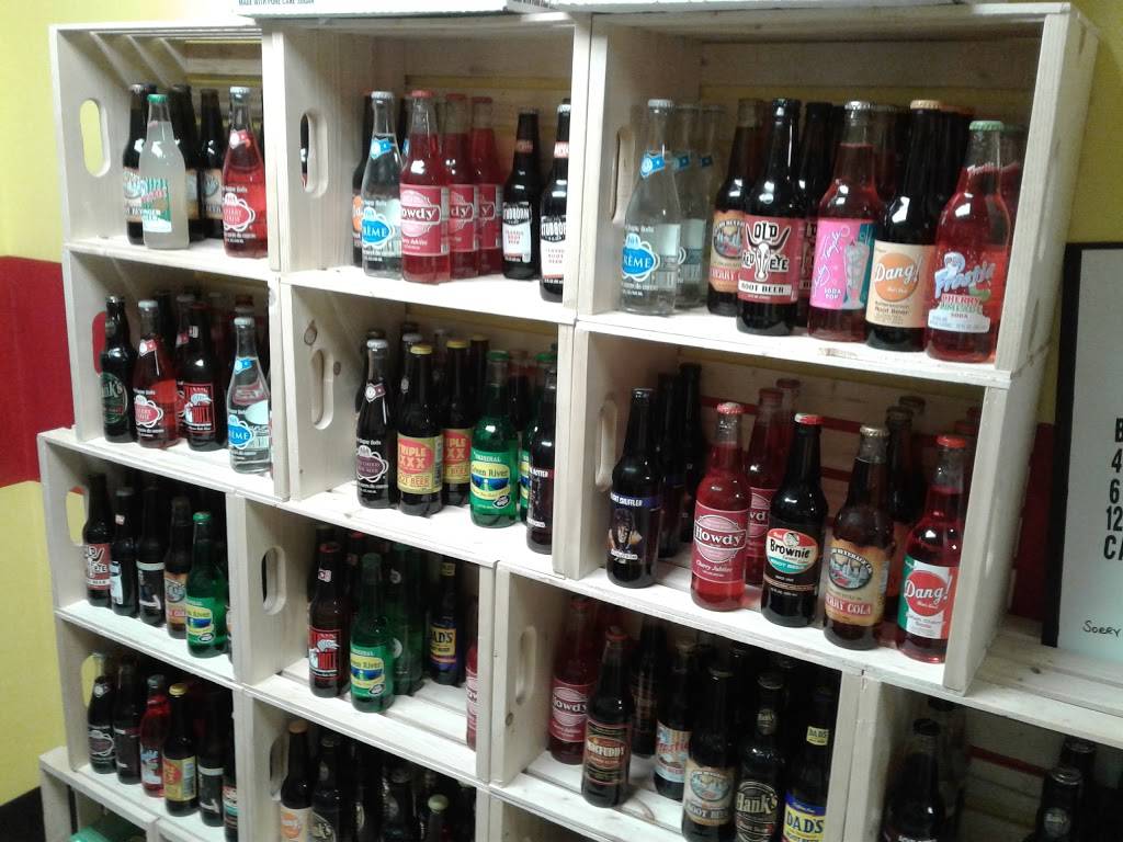 Scooters | meal takeaway | 12610 Rockland Rd, Lake Bluff, IL 60044, USA | 8472957797 OR +1 847-295-7797