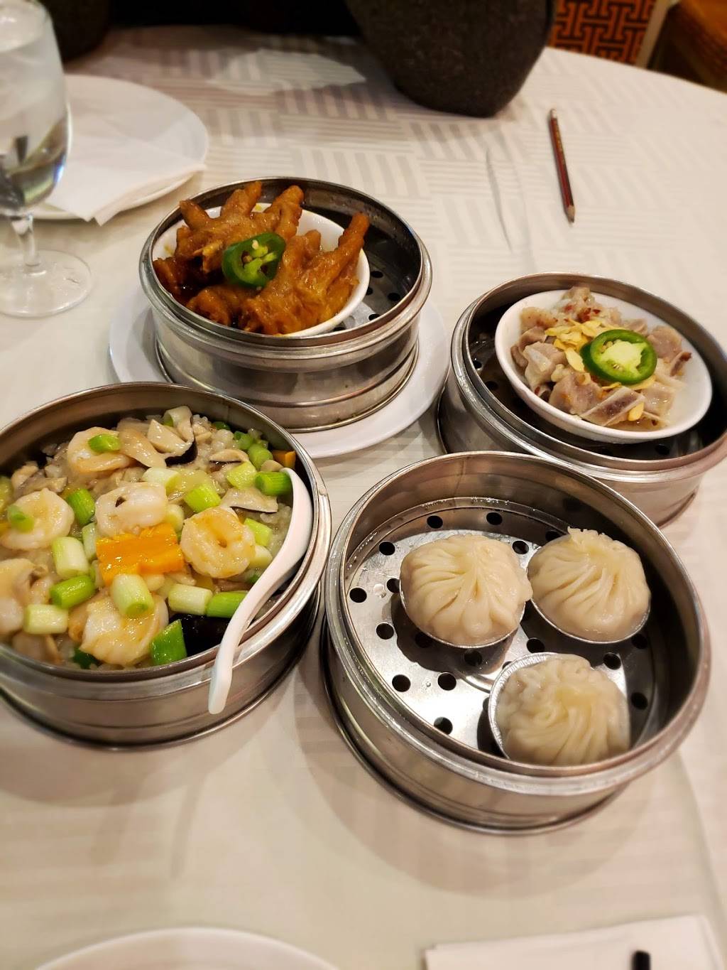 凯悦轩 J Zhou Oriental Cuisine | restaurant | 2601 Park Ave, Tustin, CA 92782, United States | 7142580888 OR +1 714-258-0888