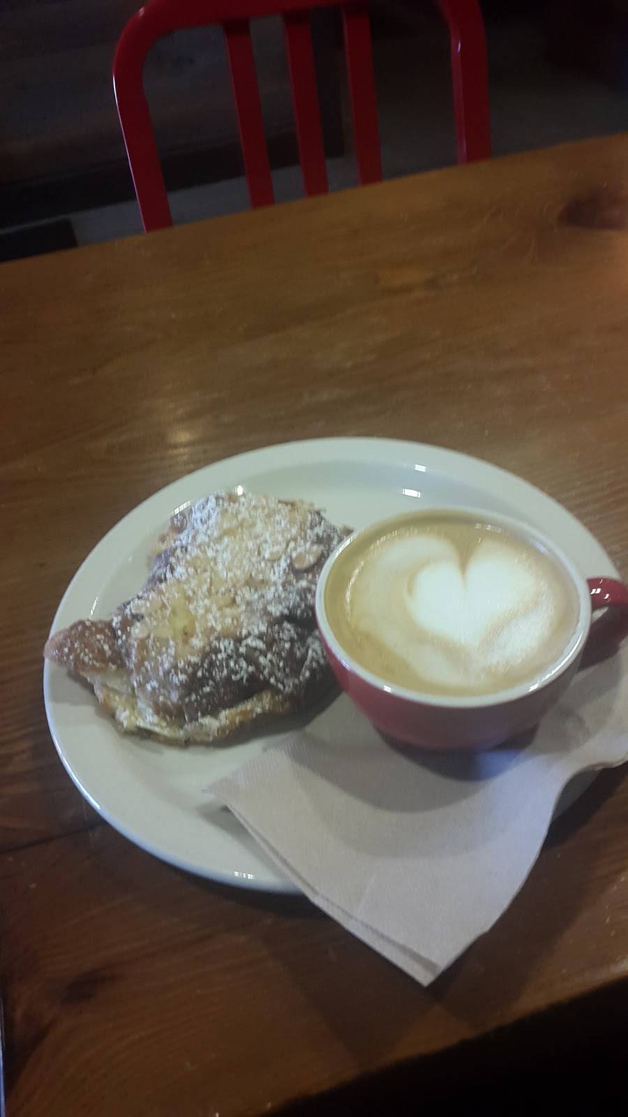 Pietros Coal Oven Pizzeria | meal delivery | 236 N Radnor Chester Rd, Radnor, PA 19087, USA | 4843677072 OR +1 484-367-7072