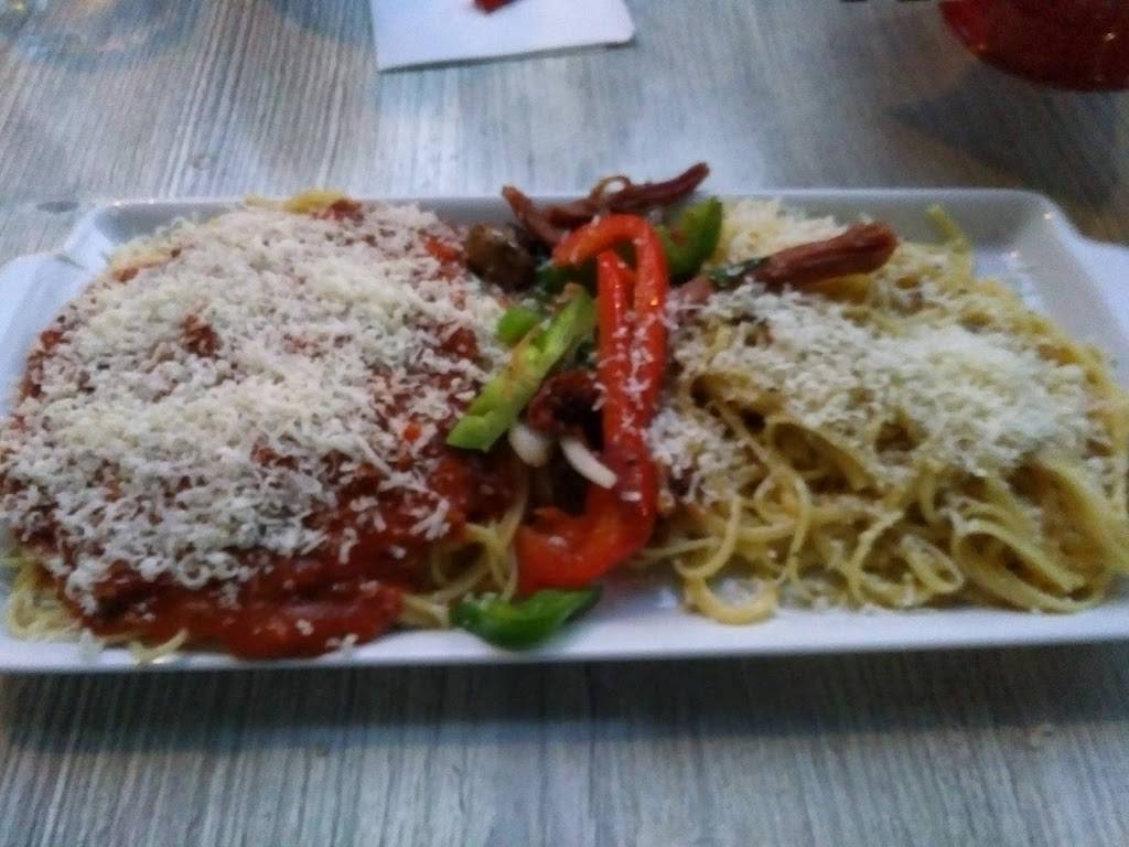Le Manoir Du Spaghetti Trois-Rivières | restaurant | 1147 Rue Hart, Trois-Rivières, QC G9A 4S3, Canada | 8193730204 OR +1 819-373-0204
