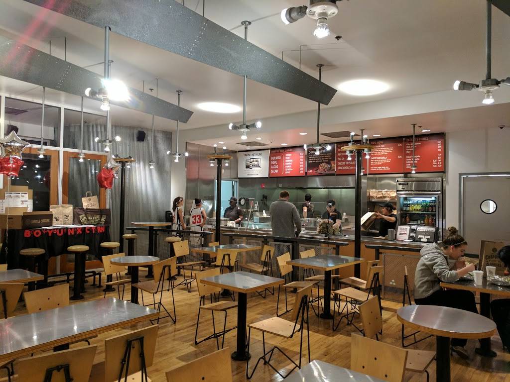 Chipotle Mexican Grill | restaurant | 20505 Rand Rd Ste 400, Kildeer, IL 60047, USA | 8474383835 OR +1 847-438-3835