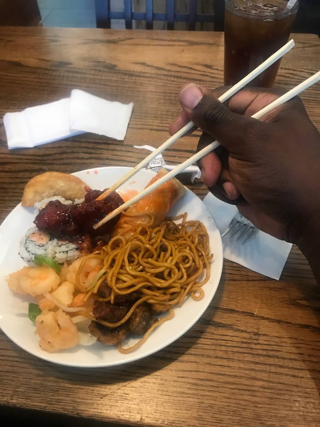 MoCA Cuisine | restaurant | 274 Burnside Ave, Lawrence, NY 11559, USA | 5162392000 OR +1 516-239-2000