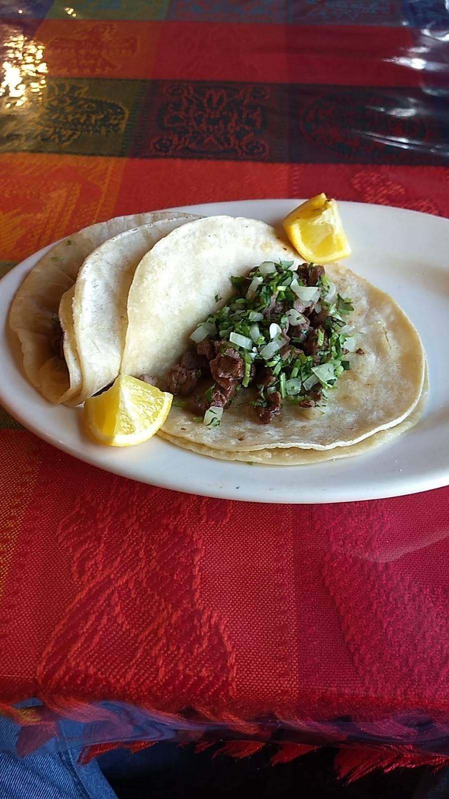 El Molcajete Mexican Food | restaurant | 271 Old Croton Rd, Flemington, NJ 08822, USA | 9082371553 OR +1 908-237-1553