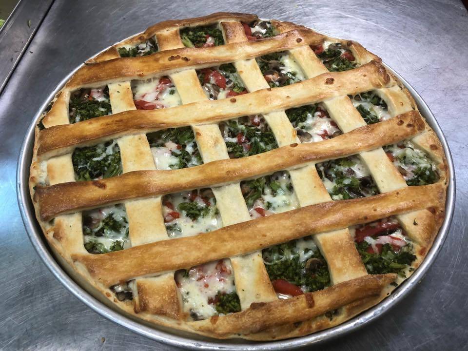 Sonny’s NY Pizza | restaurant | 30 Denton Plaza, Denton, MD 21629, USA | 4104794774 OR +1 410-479-4774