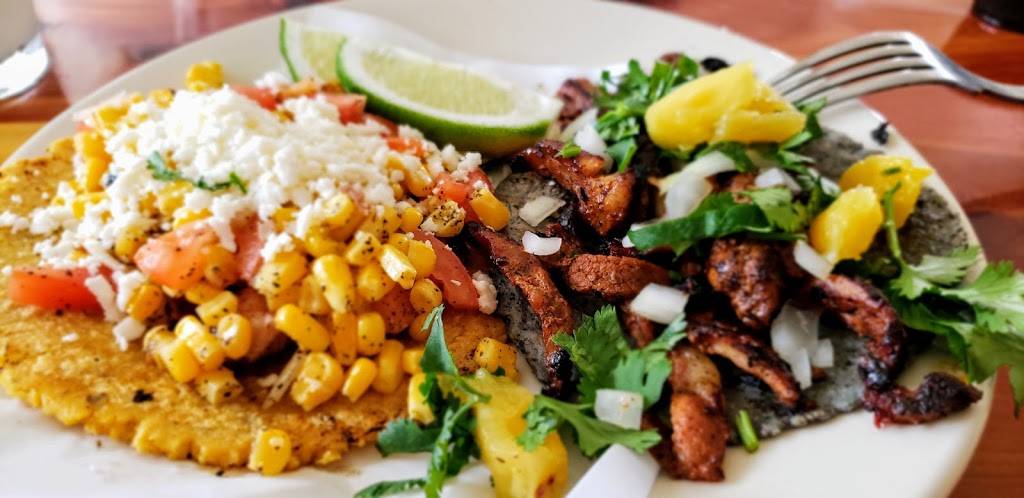 Nixtamal Tacos and Drinks | restaurant | 118 E Main St, Round Rock, TX 78664, USA | 5123502307 OR +1 512-350-2307